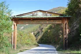 Portal of entrance of Mavrovo National Park close to the Boskov Most project area: “Welcome to National Park Mavrovo”.